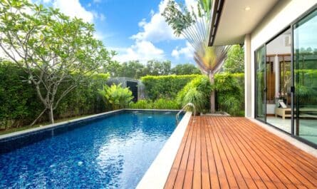 pose terrasse bois piscine