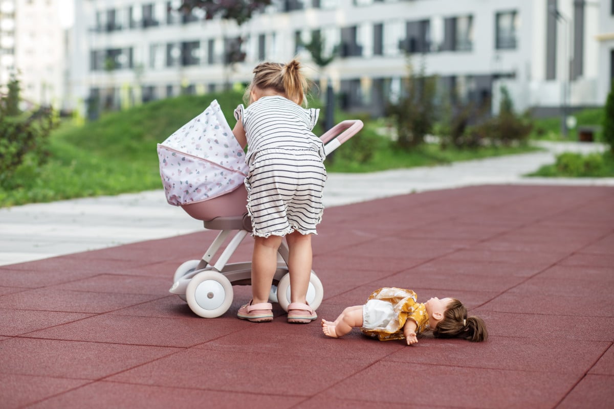 poupee pour enfant