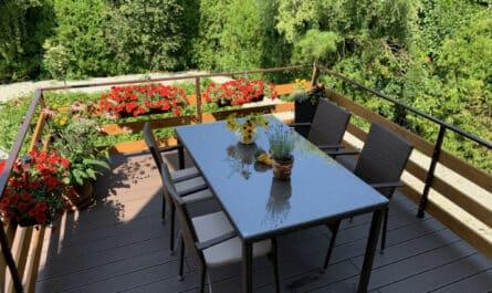 table exterieure avec chaises